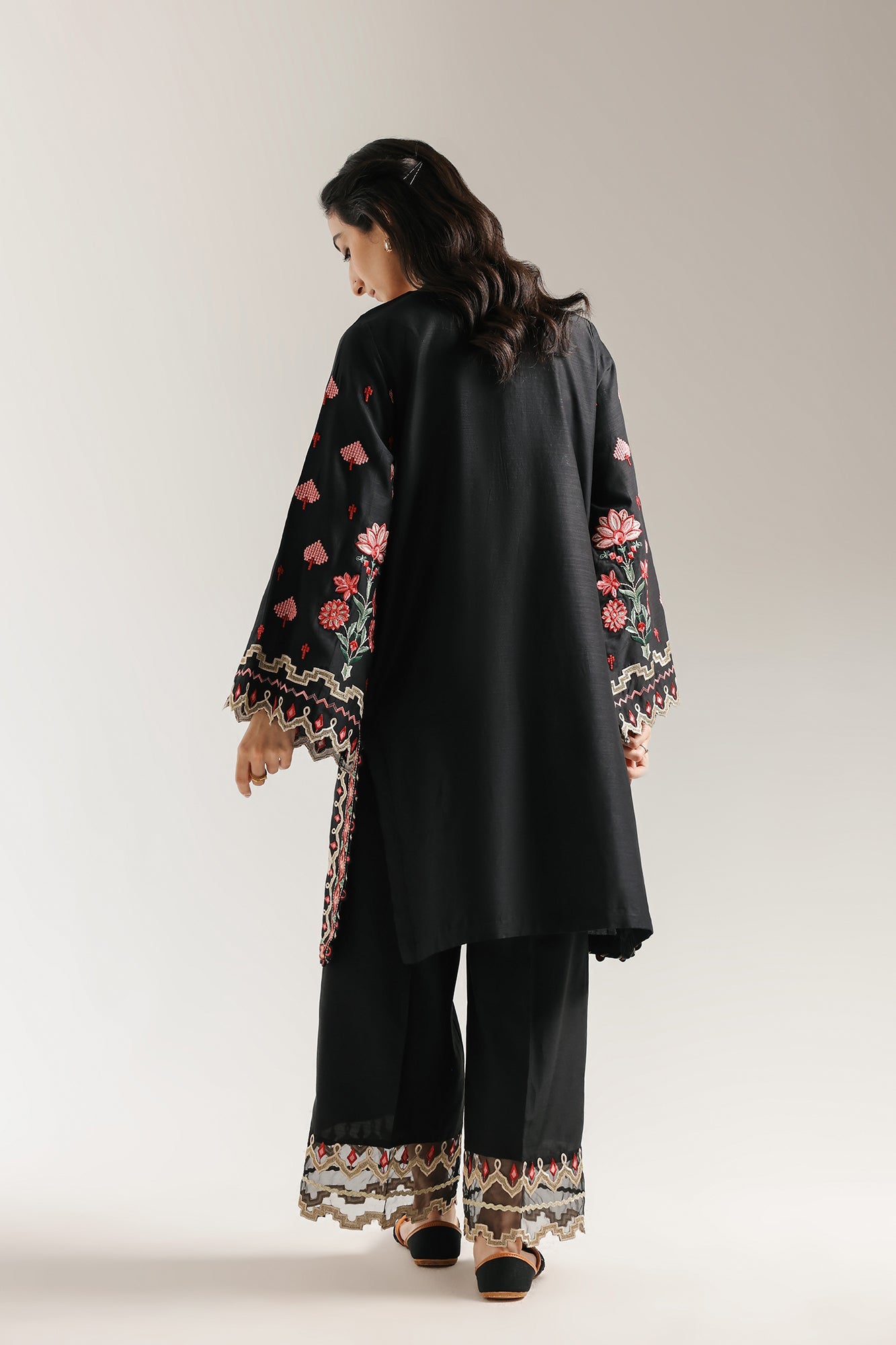 EMBROIDERED SUIT (E3518/103/902) - Image 3