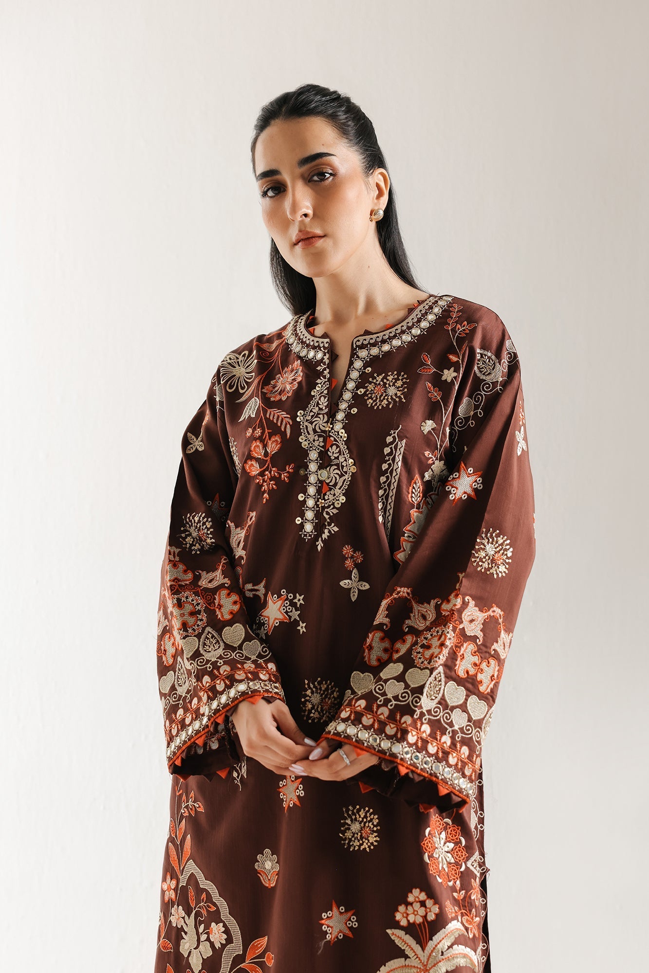 EMBROIDERED SUIT (E3519/103/823) - Image 4