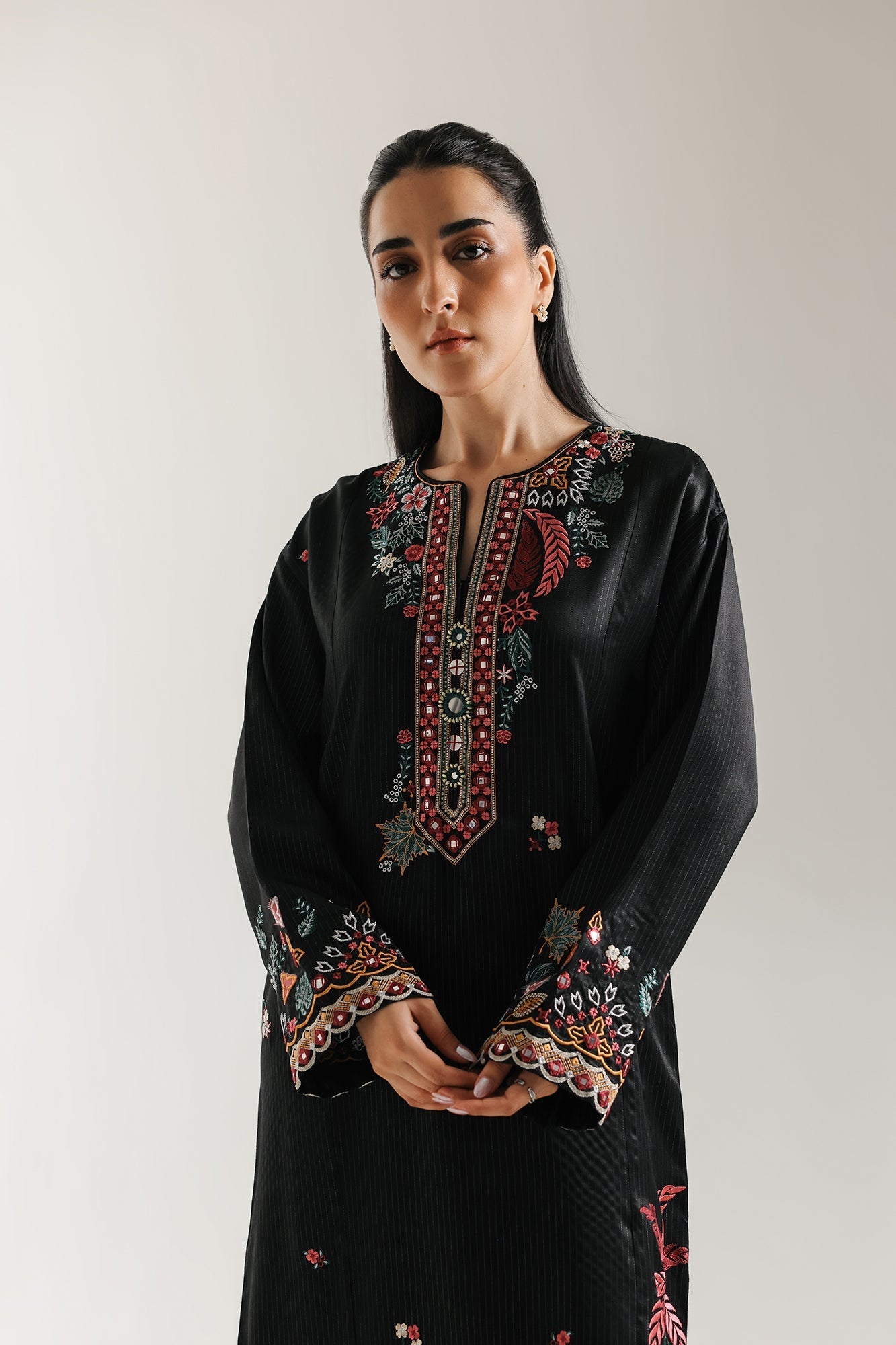 EMBROIDERED SHIRT (E3528/103/902) - Image 4