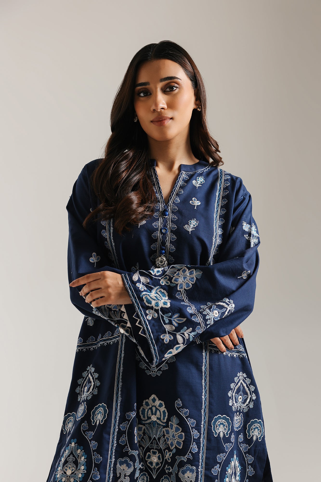 EMBROIDERED SUIT (E3600/103/626) - Image 5