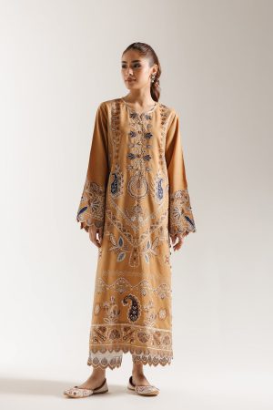 EMBROIDERED SUIT (E3624/103/218)