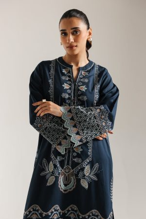 EMBROIDERED SUIT (E3649/103/622)