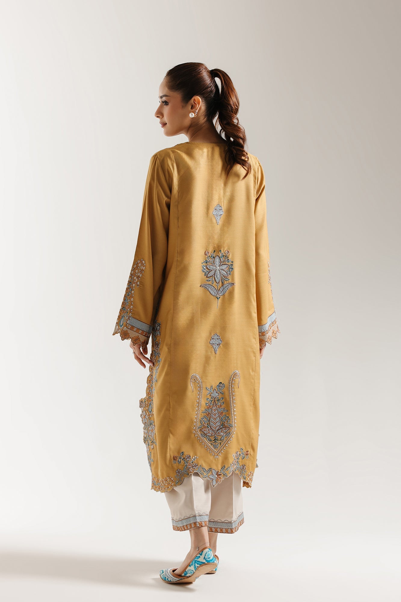 EMBROIDERED SUIT (E3660/103/219) - Image 4
