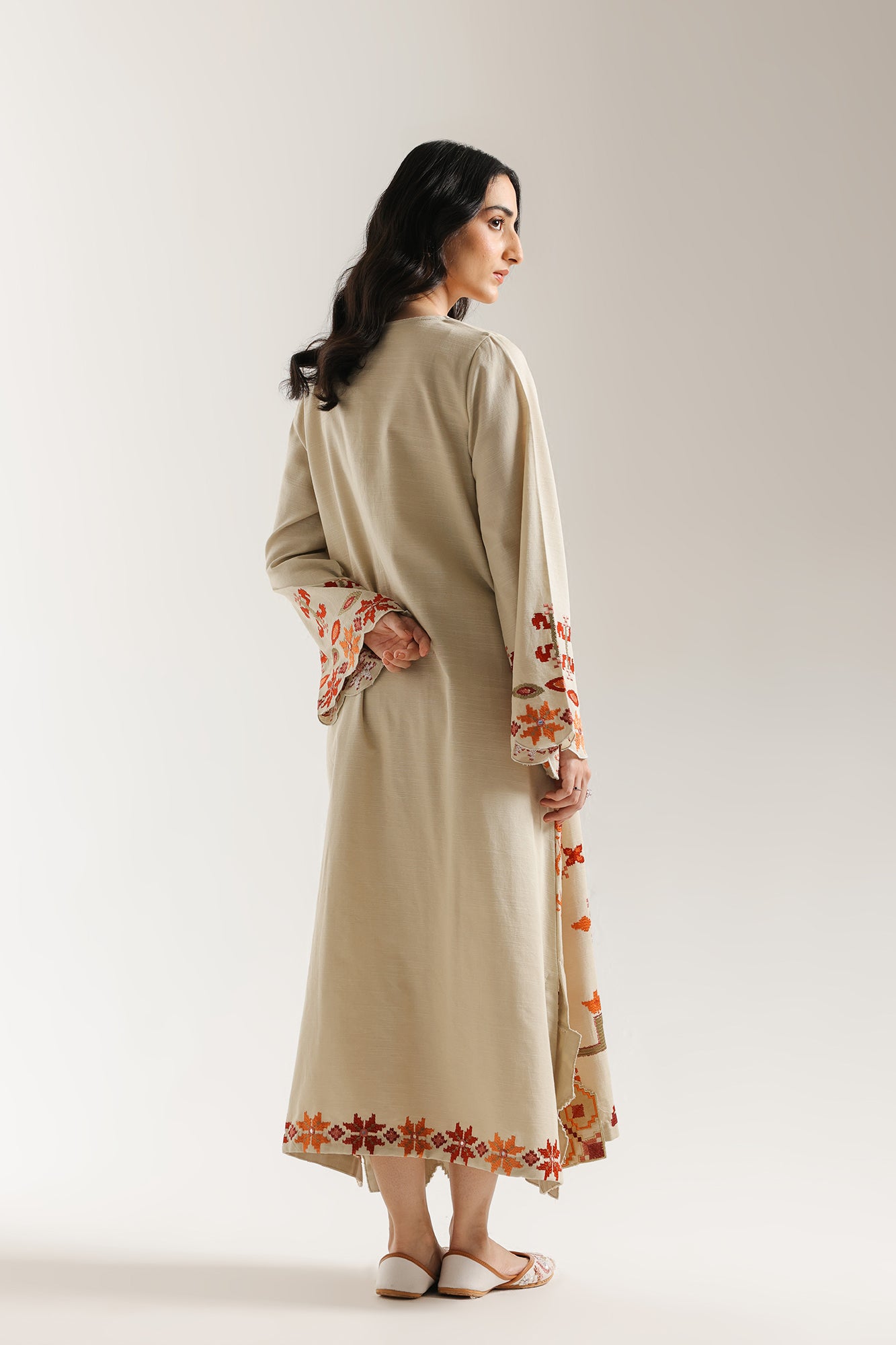 EMBROIDERED KAFTAN (E3716/103/130) - Image 3