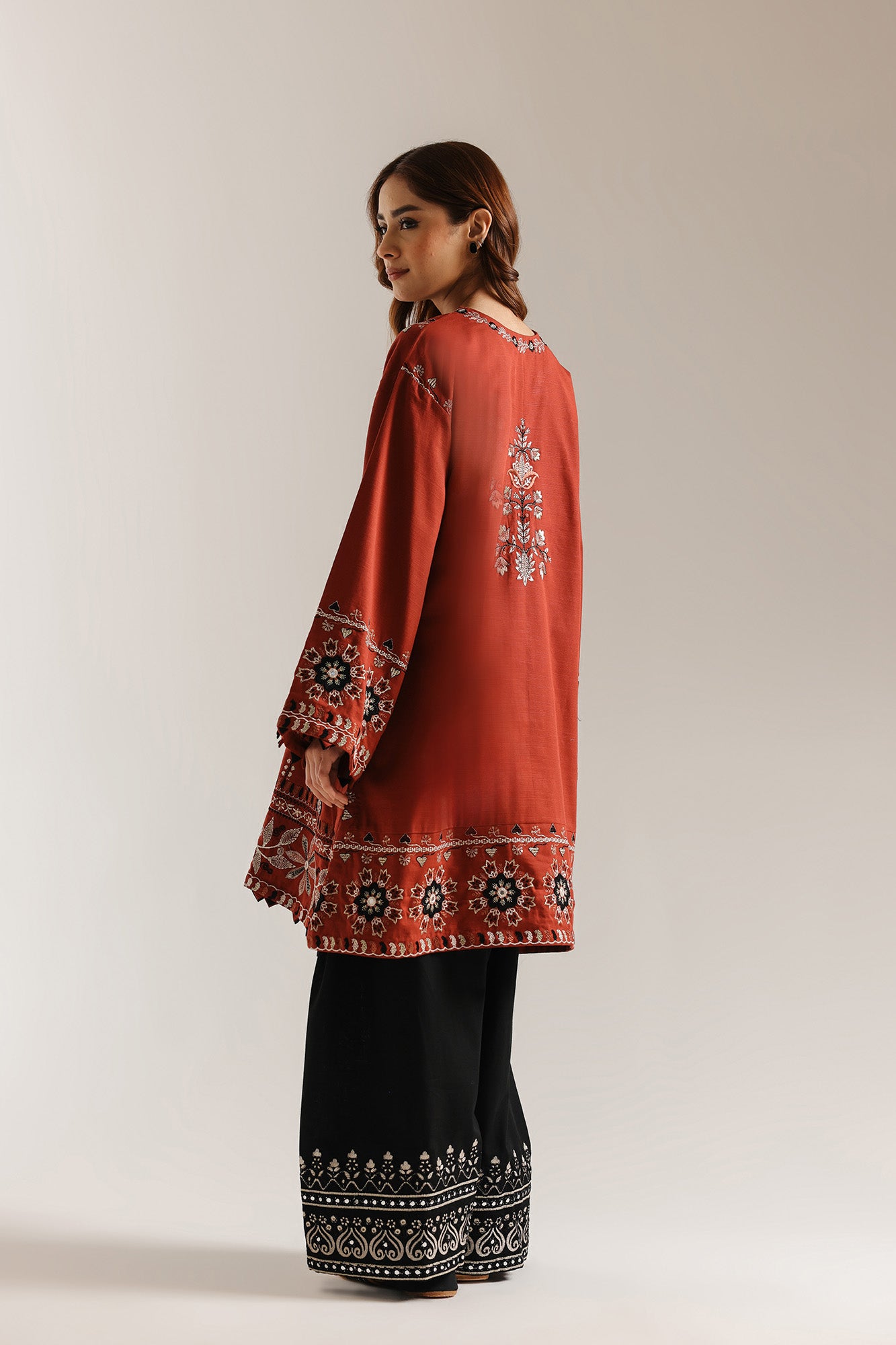 EMBROIDERED SUIT (E3724/103/319) - Image 4