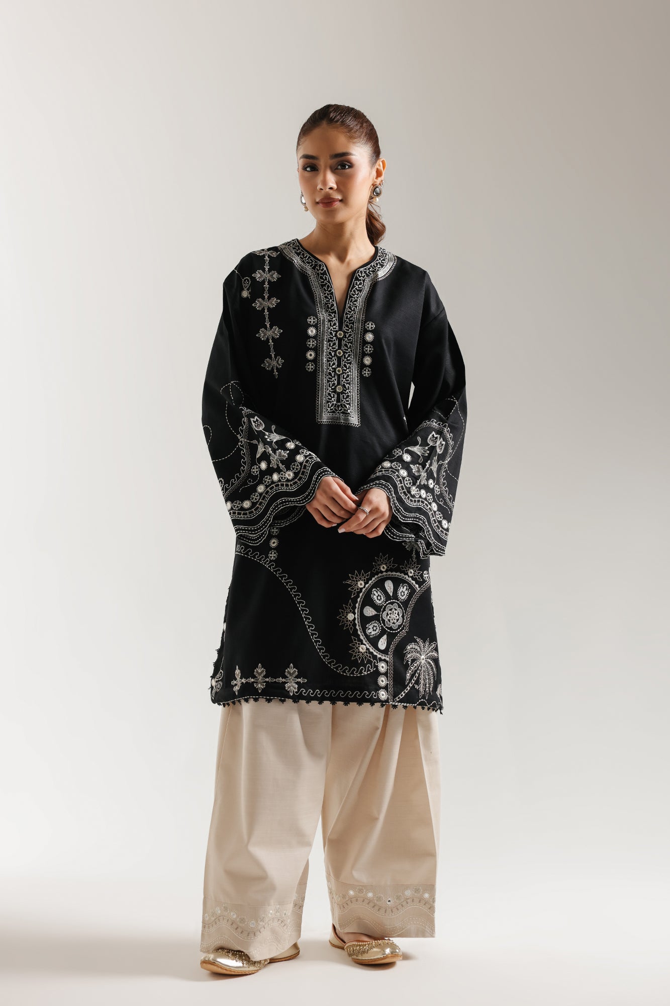 EMBROIDERED SUIT (E3737/103/902) - Image 2