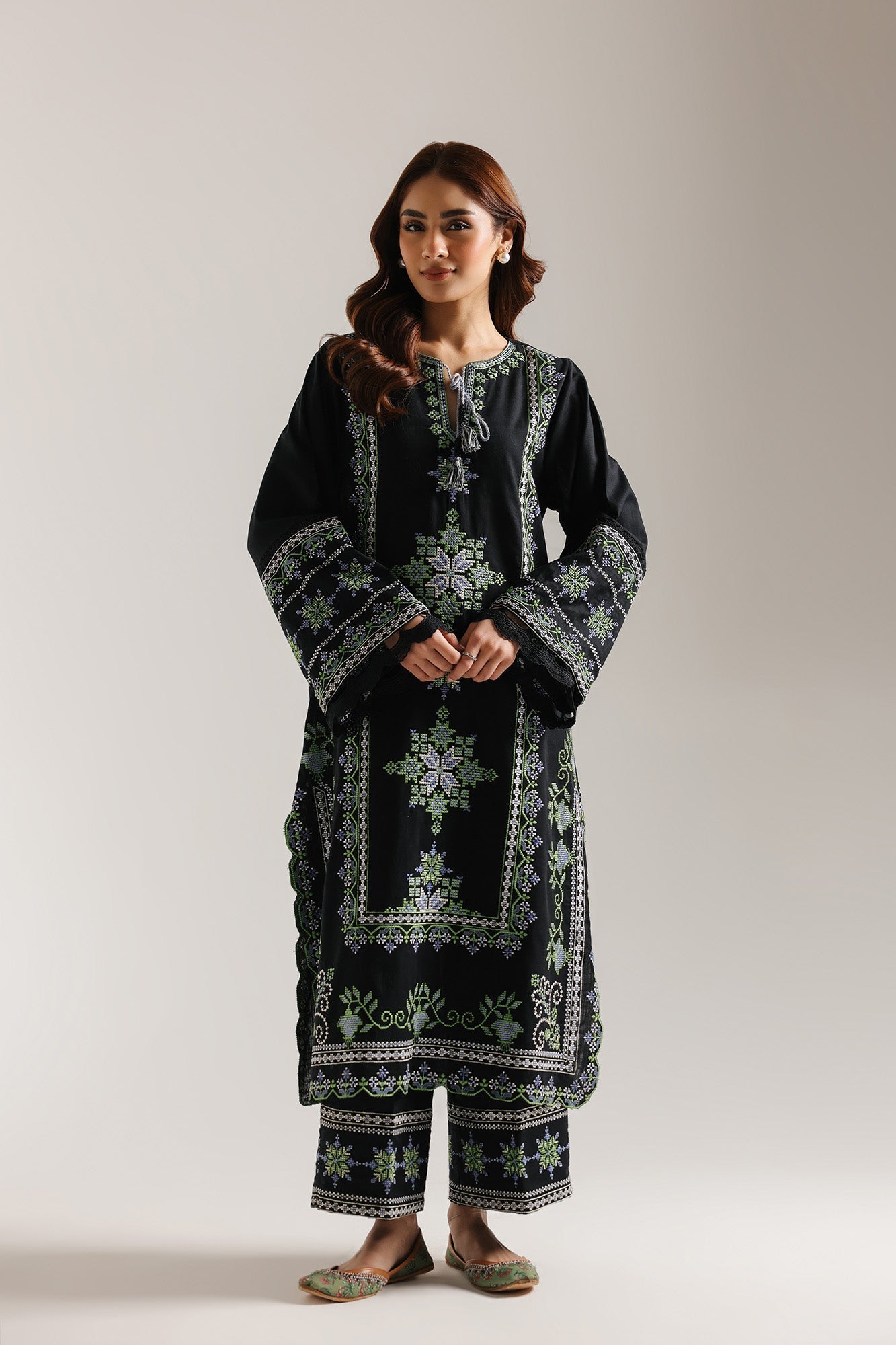 EMBROIDERED SUIT (E3748/103/901) - Image 2
