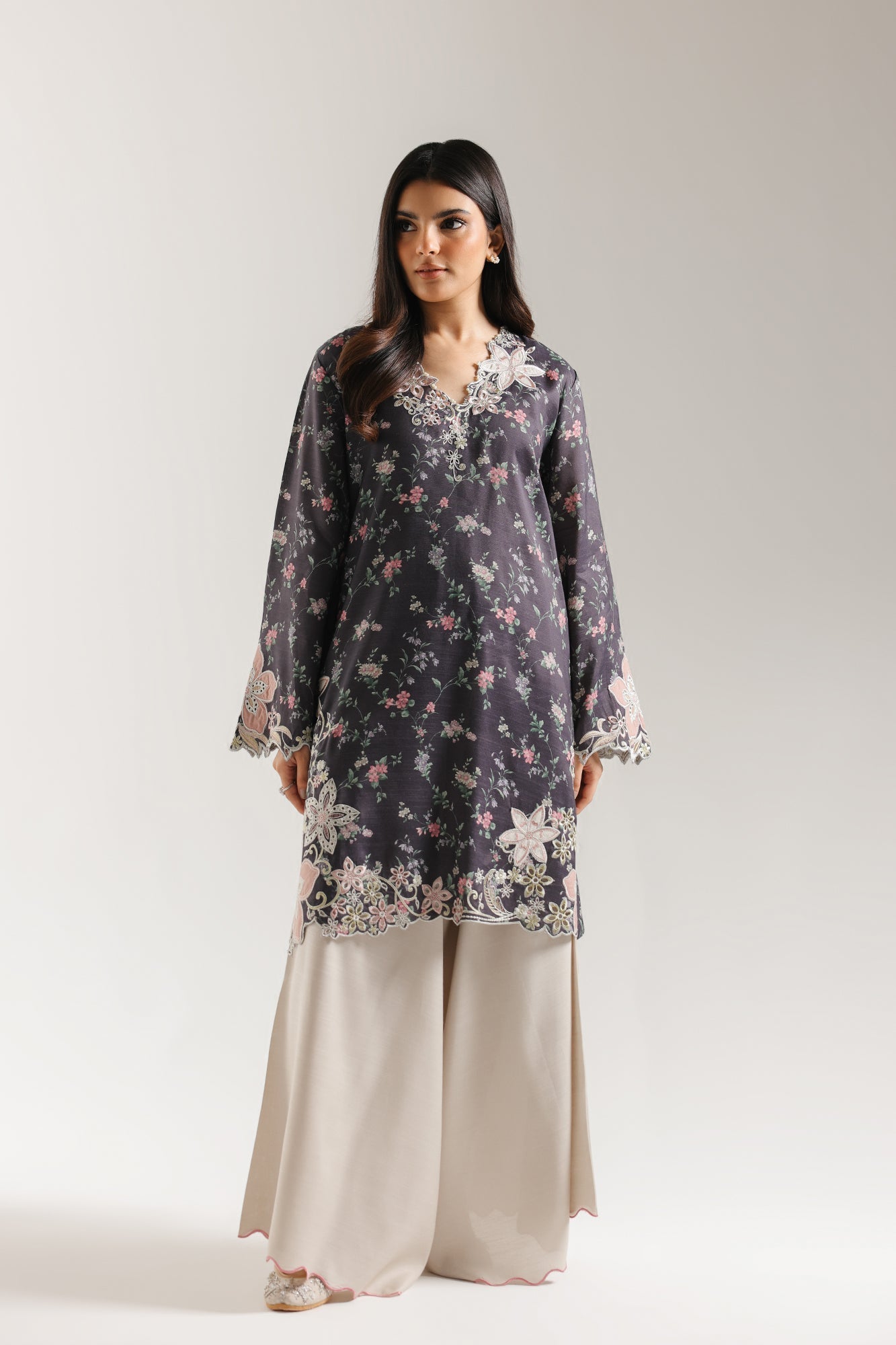 EMBROIDERED SUIT (E3774/103/505) - Image 2