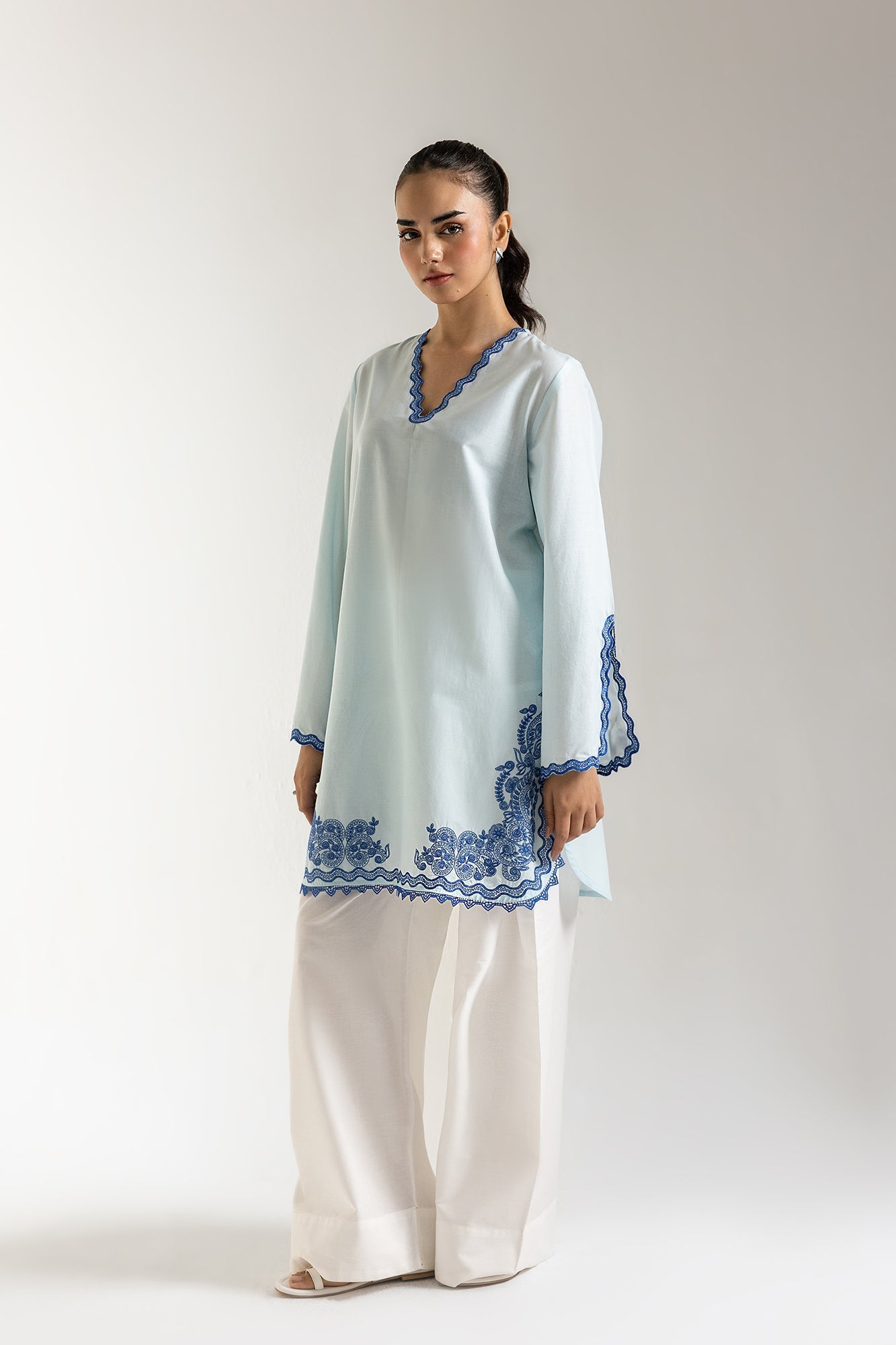 EMBROIDERED SHIRT (E5841/102/617) - Image 3