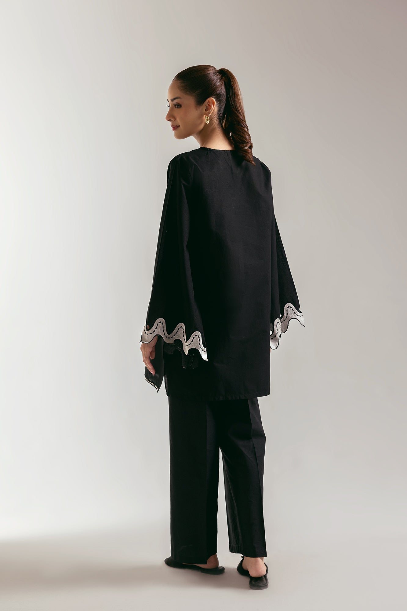 EMBROIDERED SHIRT (E102/902/5881) - Image 4