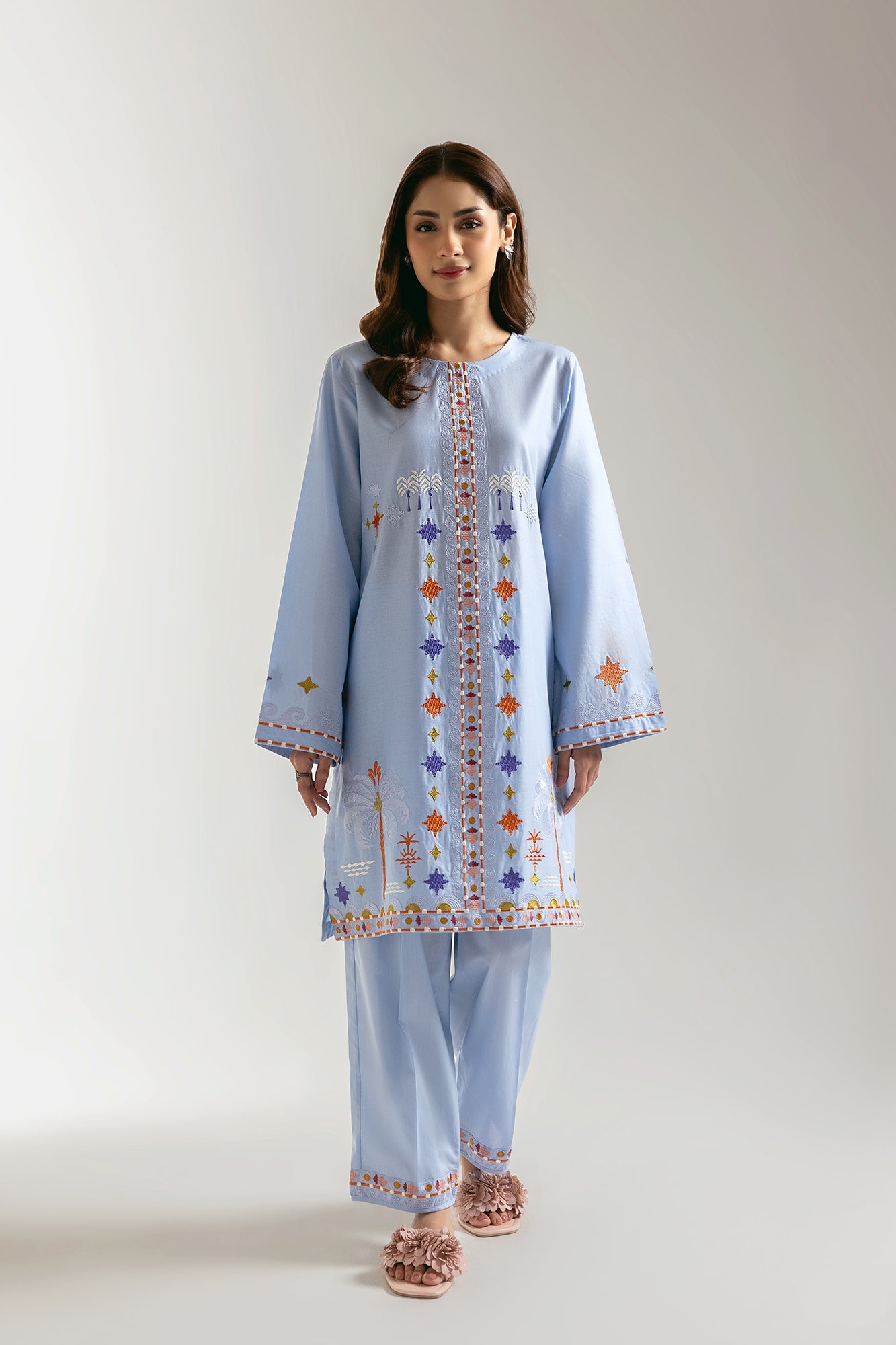 EMBROIDERED SUIT (E102/635/6103) - Image 2