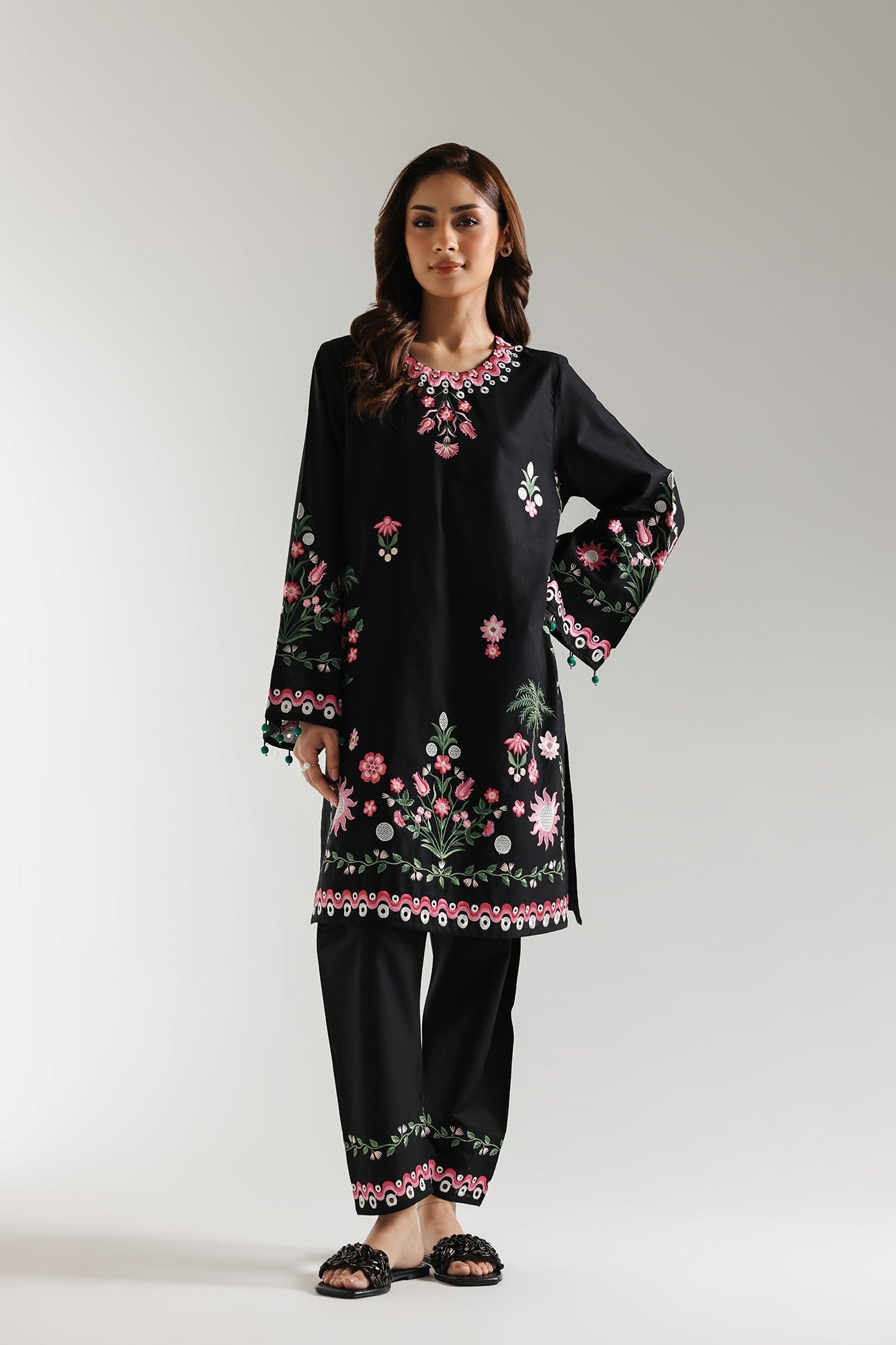 EMBROIDERED SUIT (E6139/102/902) - Image 2