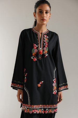 EMBROIDERED SUIT (E6147/102/901)