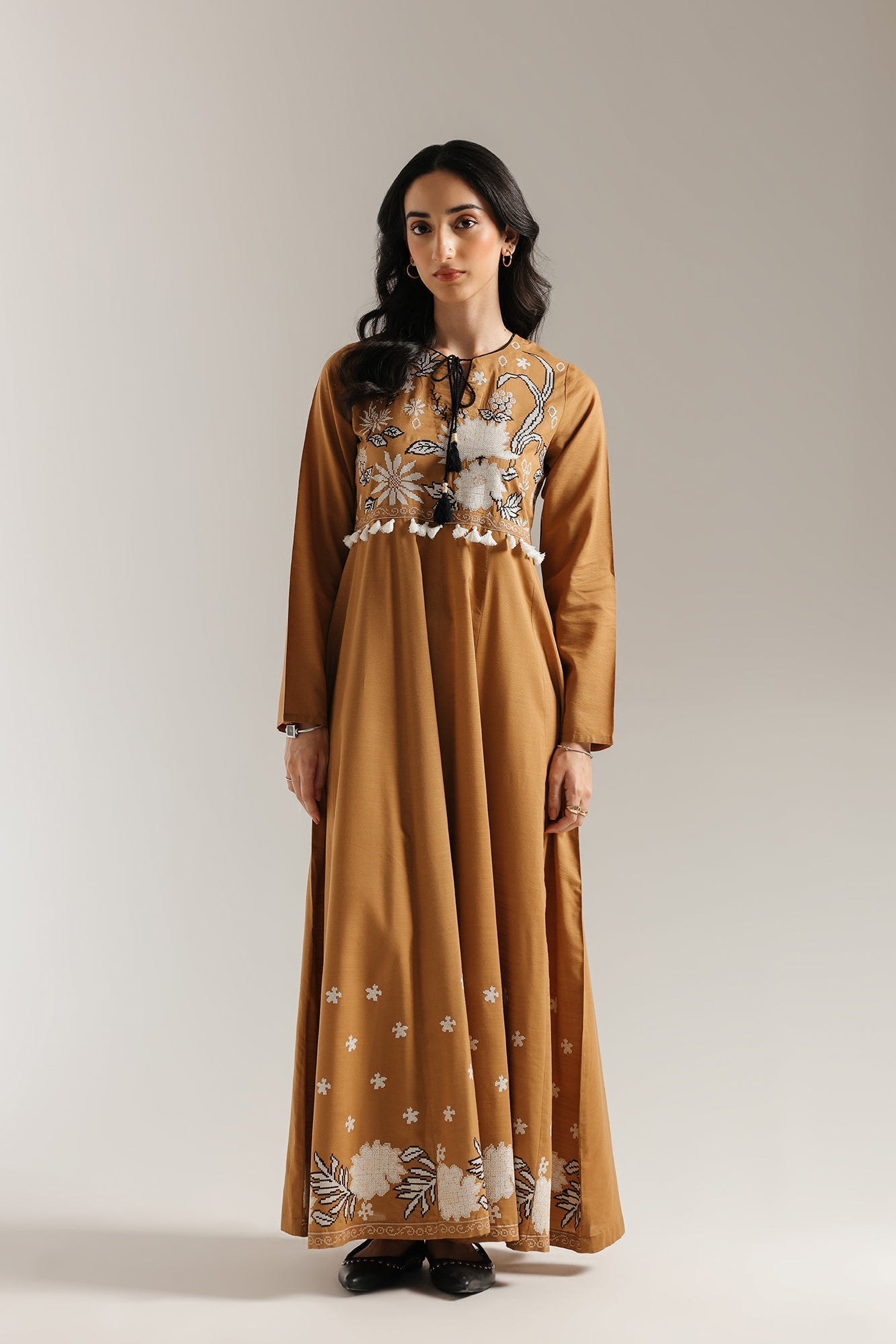 EMBROIDERED PISHWAS (E6178/102/217) - Image 2