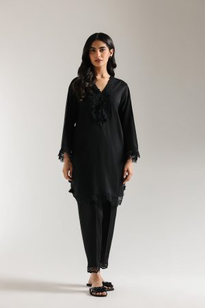 EMBROIDERED SUIT (E6188/102/902)