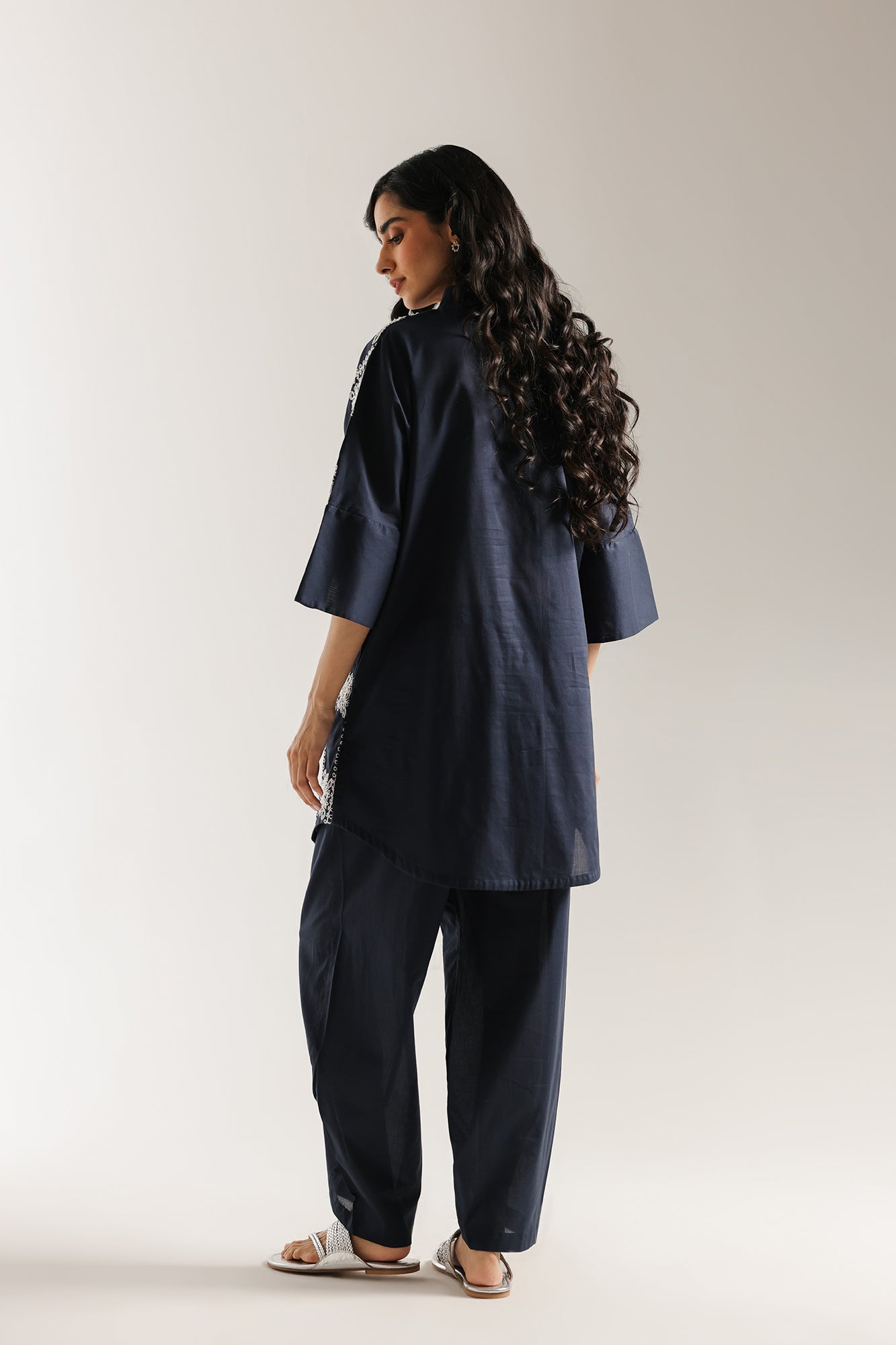 EMBROIDERED SUIT (E6231/102/619) - Image 3