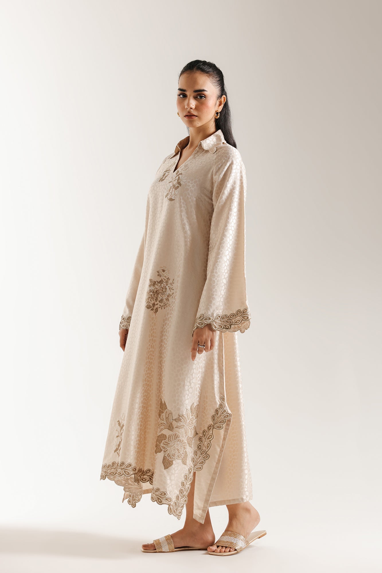 EMBROIDERED DRESS (E6625/102/808) - Image 2