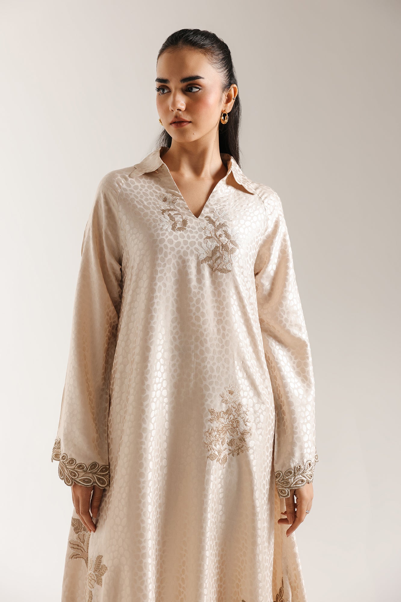 EMBROIDERED DRESS (E6625/102/808) - Image 4