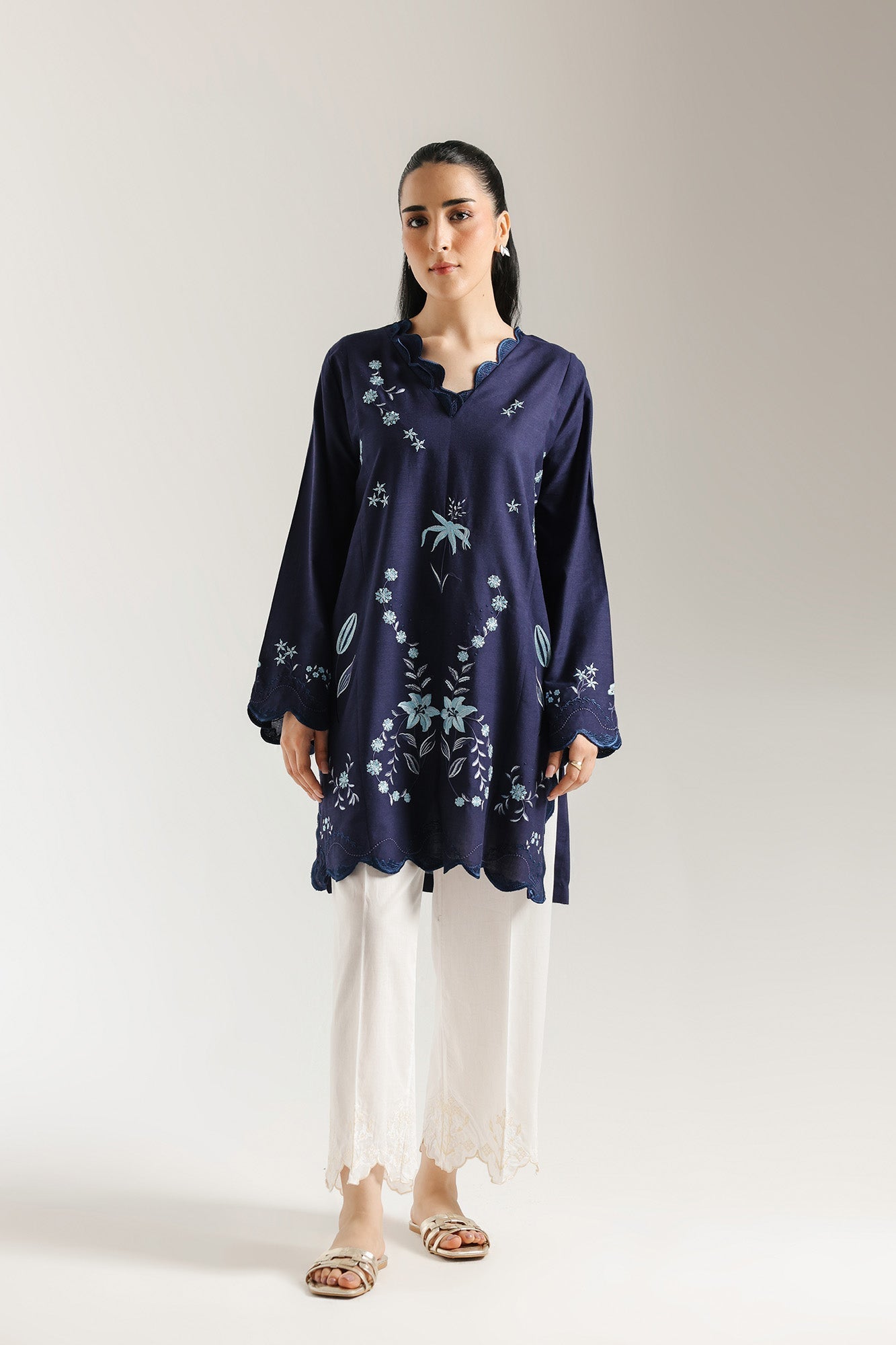 EMBROIDERED SHIRT (E6648/102/623) - Image 2