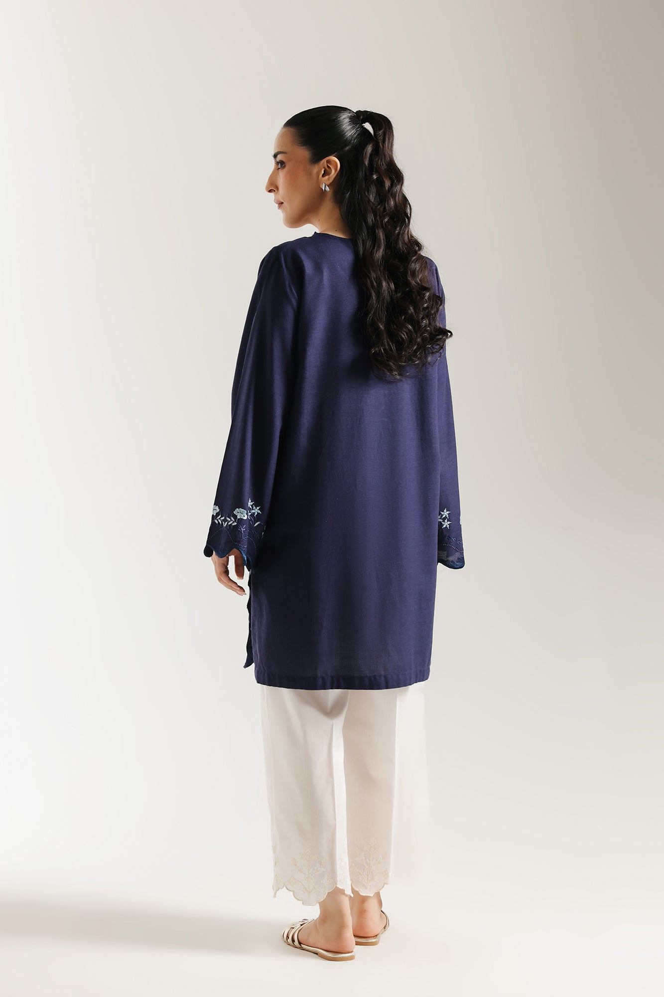 EMBROIDERED SHIRT (E6648/102/623) - Image 4