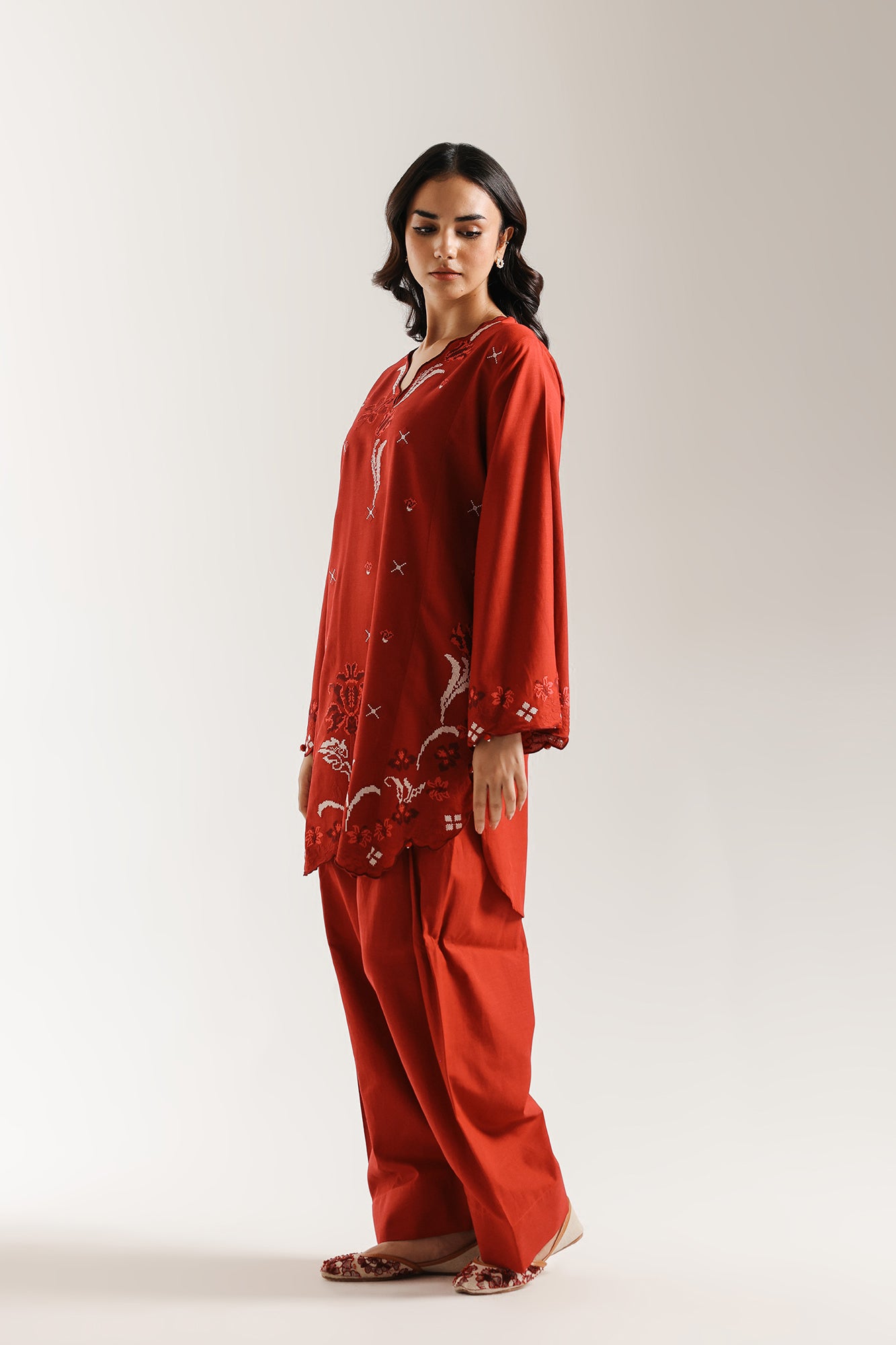 EMBROIDERED SUIT (E6652/102/301) - Image 2