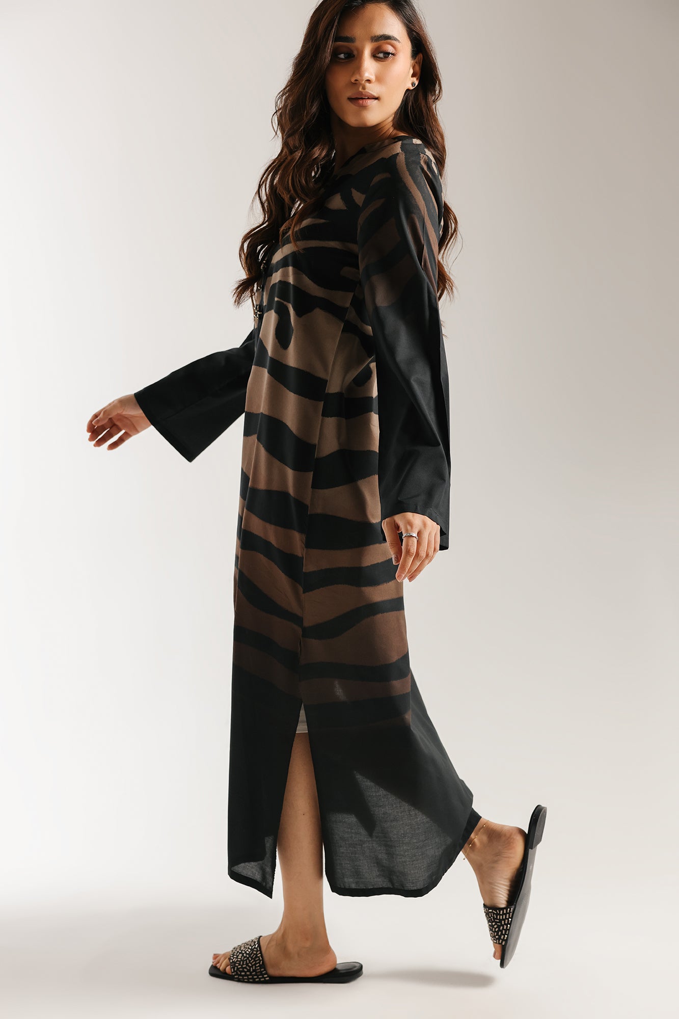 PRINTED DRESS (E6716/102/902) - Image 5