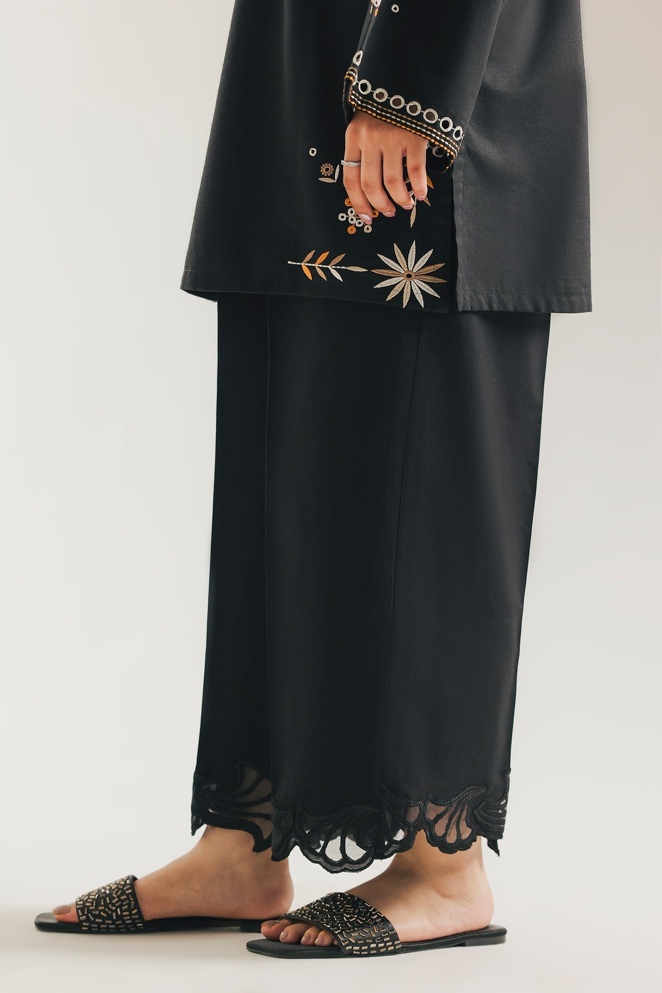 TROUSER (E7051/102/901) - Image 2