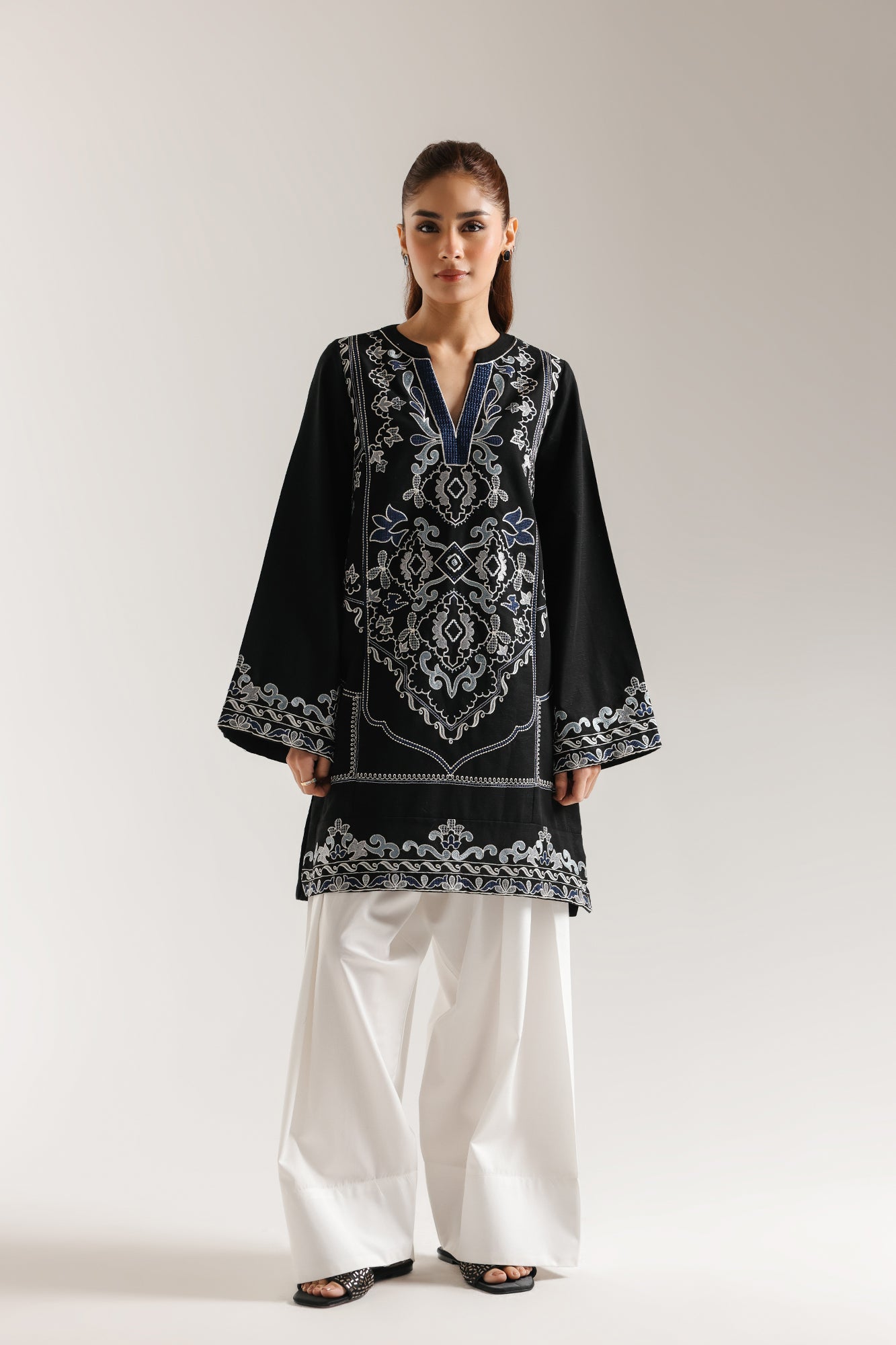 EMBROIDERED SHIRT (E7221/102/902) - Image 2