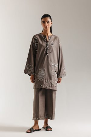EMBROIDERED SUIT (E7238/102/119)