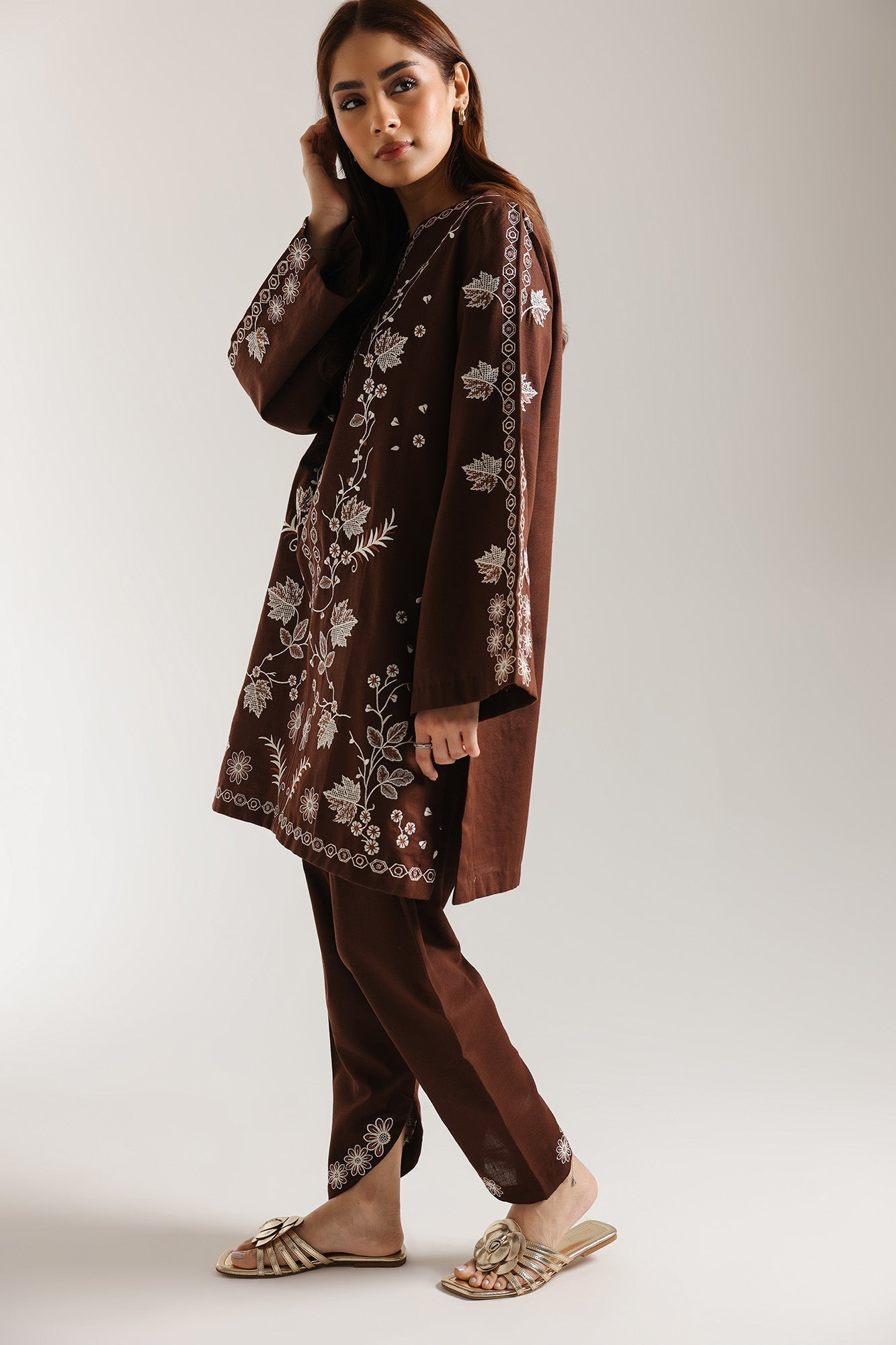 EMBROIDERED SUIT (E7241/102/801) - Image 5