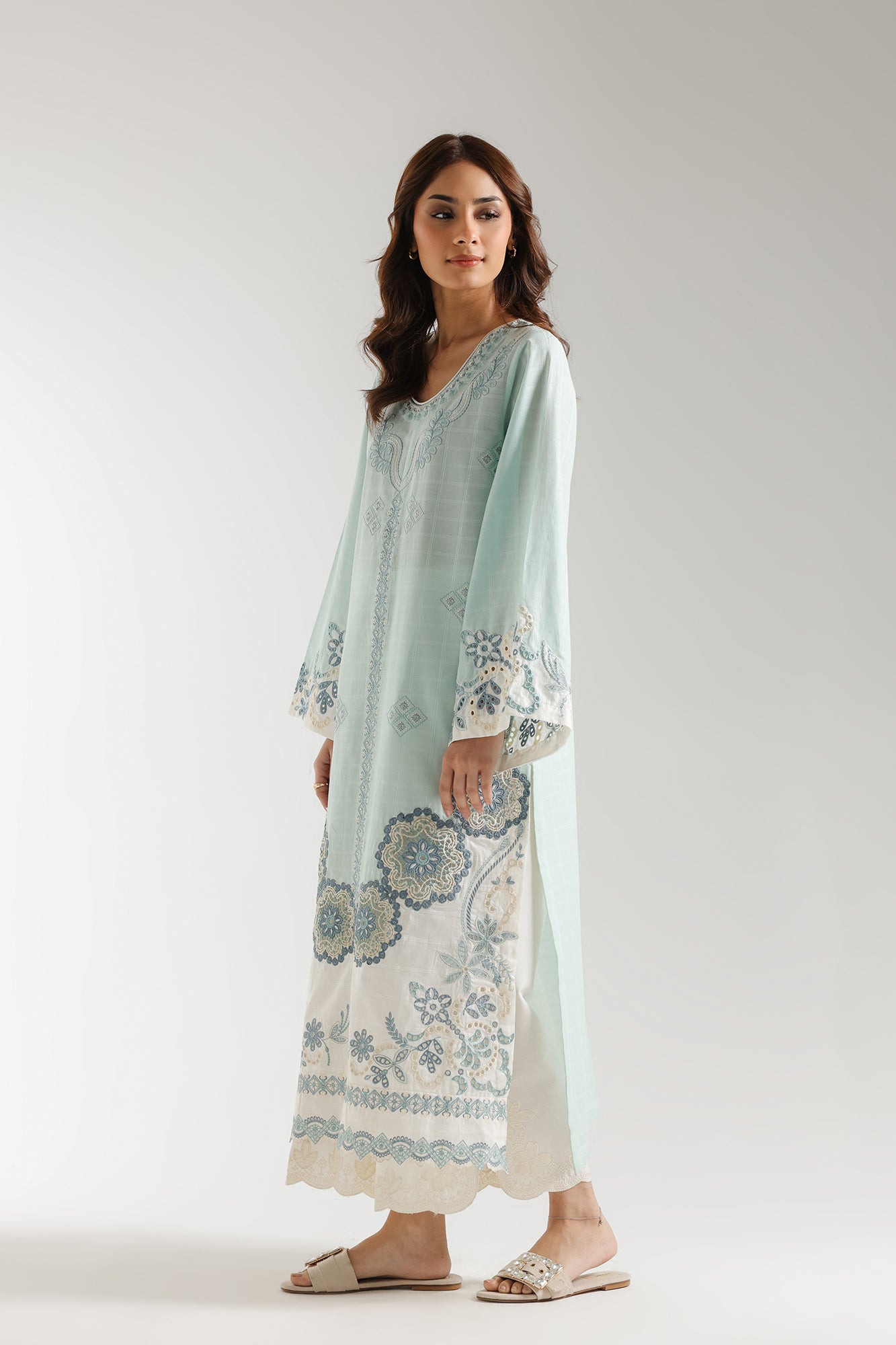EMBROIDERED SHIRT (S2E6350/102/719) - Image 2