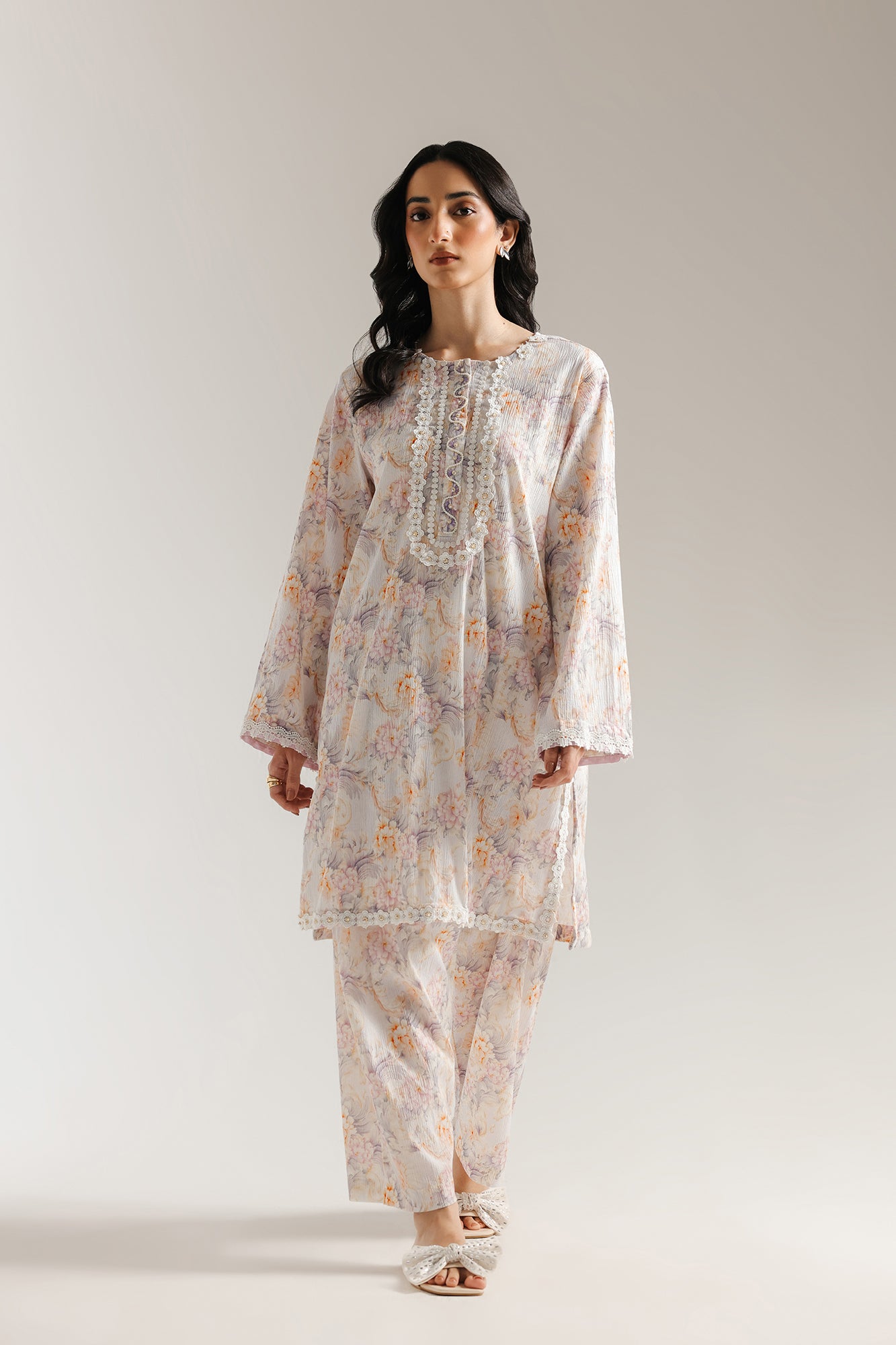 EMBROIDERED SUIT (S7E6388/102/003) - Image 2