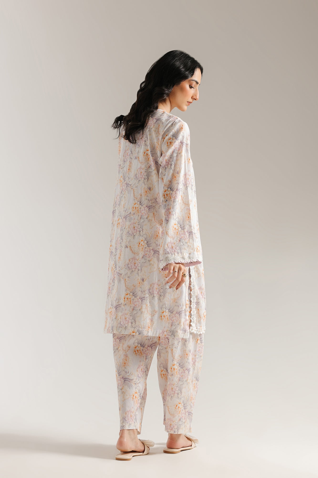 EMBROIDERED SUIT (S7E6388/102/003) - Image 4