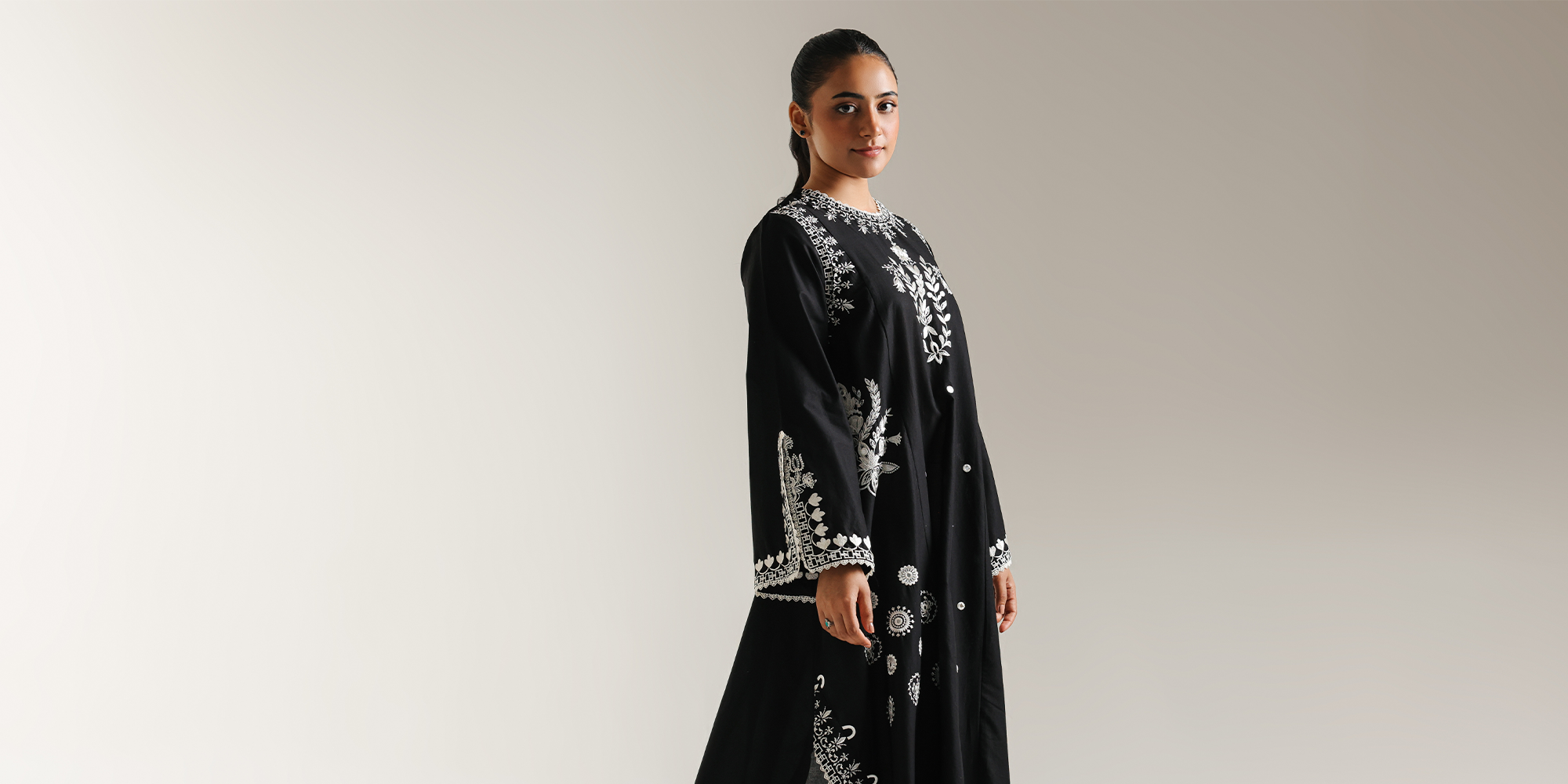 EMBROIDERED DRESS (S7E6496/102/902) - Image 5