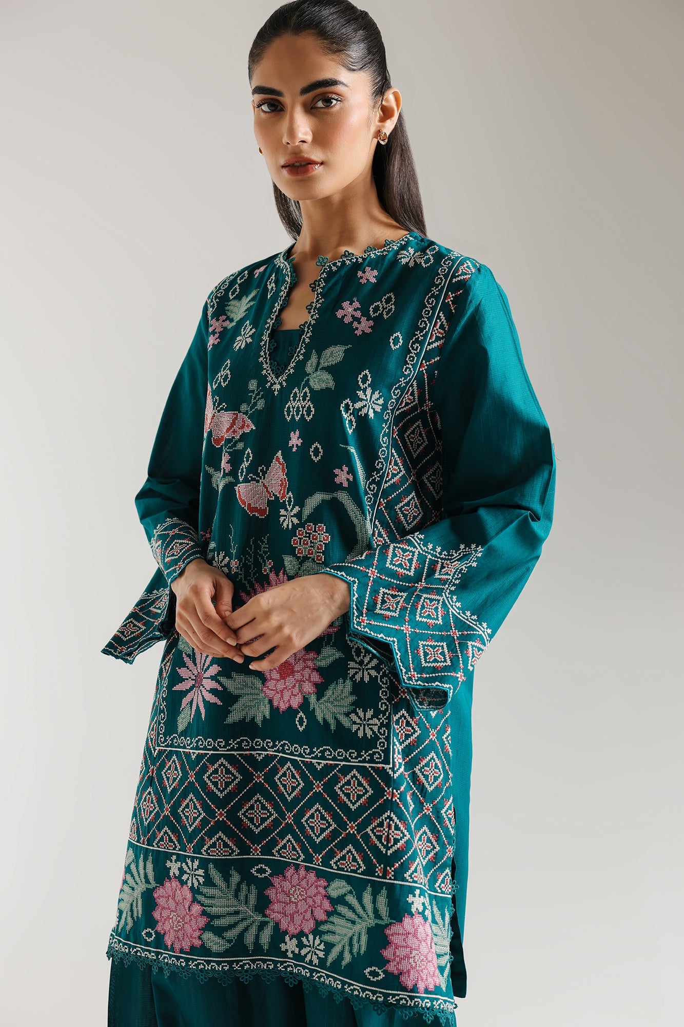 EMBROIDERED SUIT (S8E6458/102/613) - Image 4